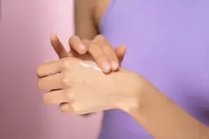 Manikür - Glamour Güzellik Merkezi